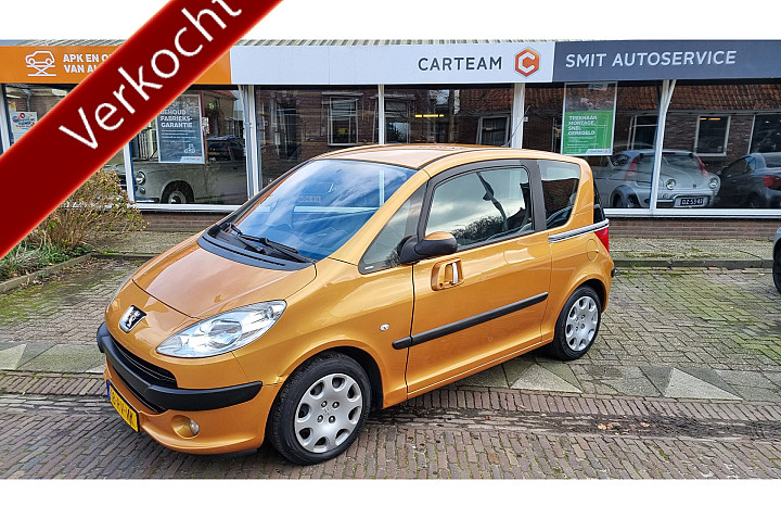 Peugeot 1007 1.4 Gentry Automaat Airco Trekhaak