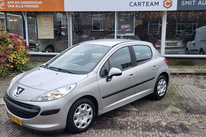 Peugeot 207 1.4-16V X-line 5drs Trekhaak airco